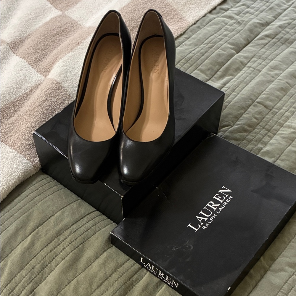 Lauren Ralph Lauren Black Heels